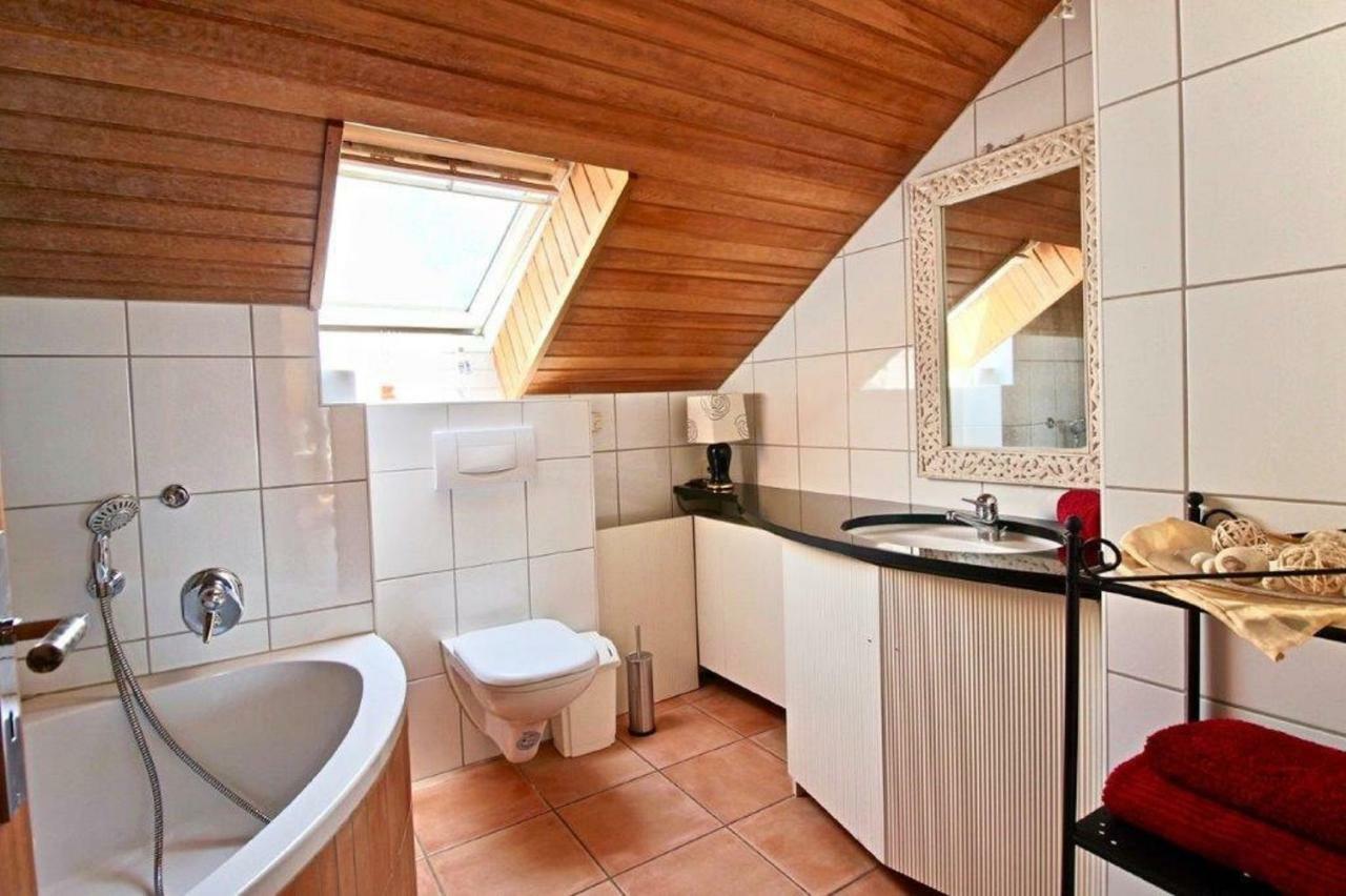 Ferienwohnung Mit Seeblick Und Dachterrasse In Ueberlingen Extérieur photo